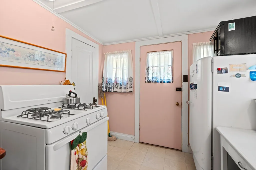 6899 County Rd M, Sturgeon Bay Wi 54235, 3 Bedrooms Bedrooms, ,1 BathroomBathrooms,Waterfront-Residential,For Sale,County Rd M,143324
