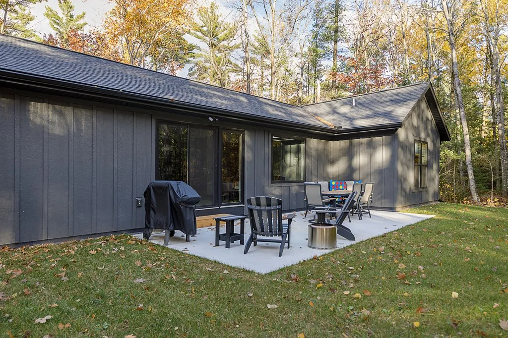 6280 Breezewood Ln, Sturgeon Bay, Wisconsin 54235, 3 Bedrooms Bedrooms, ,2 BathroomsBathrooms,Inland-Residential,For Sale,Breezewood Ln,143395