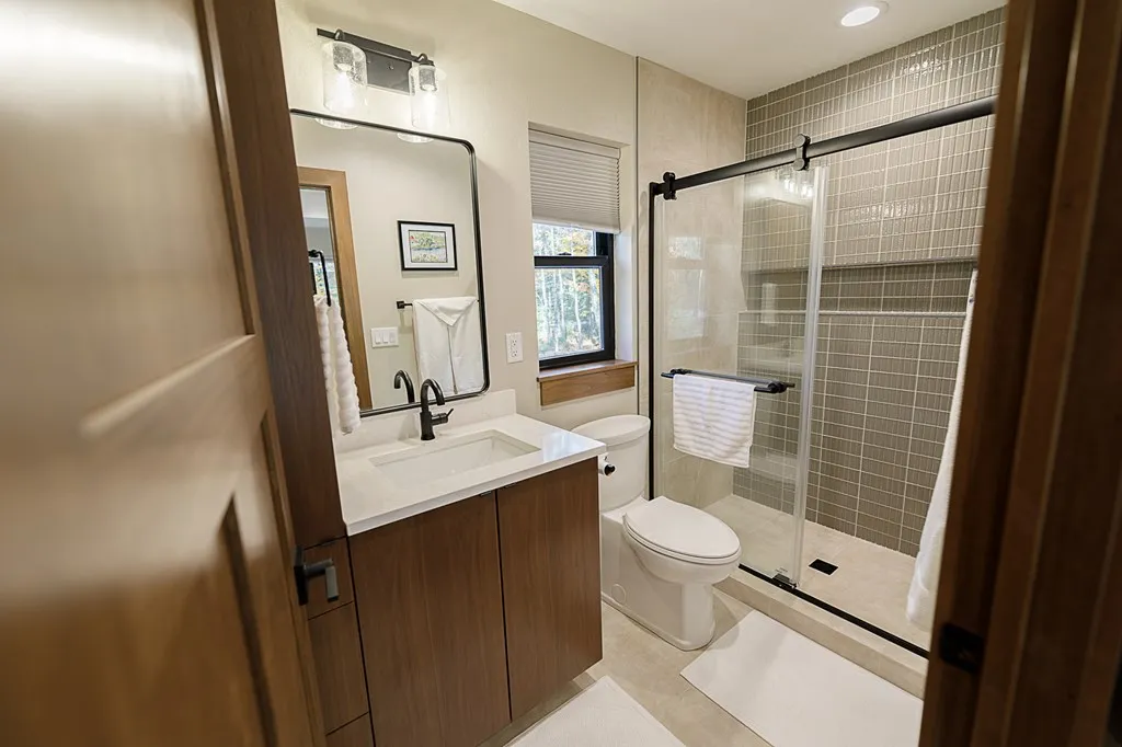 6280 Breezewood Ln, Sturgeon Bay, Wisconsin 54235, 3 Bedrooms Bedrooms, ,2 BathroomsBathrooms,Inland-Residential,For Sale,Breezewood Ln,143395