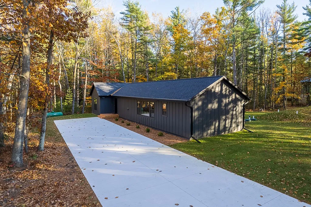 6280 Breezewood Ln, Sturgeon Bay, Wisconsin 54235, 3 Bedrooms Bedrooms, ,2 BathroomsBathrooms,Inland-Residential,For Sale,Breezewood Ln,143395