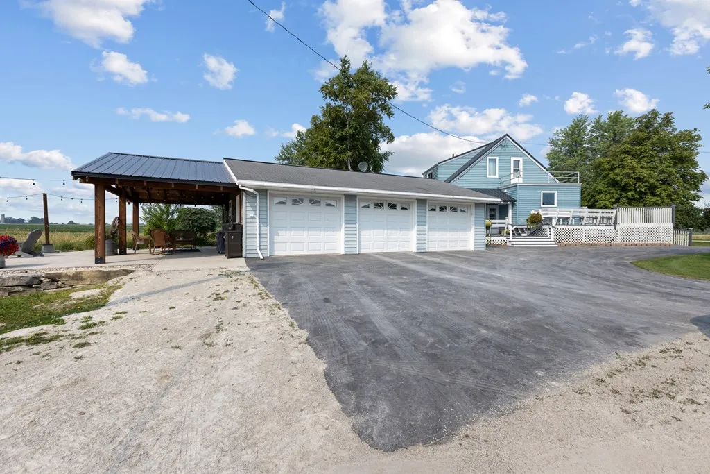 8227 Rileys Bay Rd, Sturgeon Bay, Wisconsin 54235, 4 Bedrooms Bedrooms, ,1 BathroomBathrooms,Inland-Residential,For Sale,Rileys Bay Rd,144381