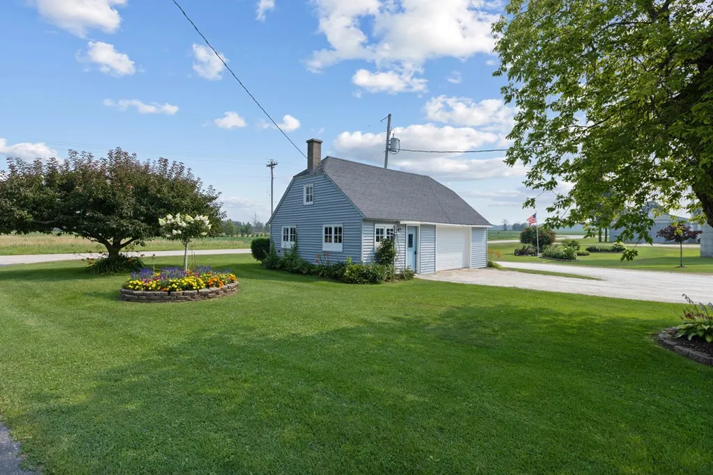 8227 Rileys Bay Rd, Sturgeon Bay, Wisconsin 54235, 4 Bedrooms Bedrooms, ,1 BathroomBathrooms,Inland-Residential,For Sale,Rileys Bay Rd,144381