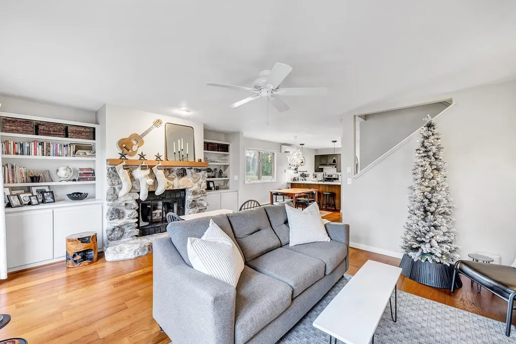 10648 N Highland Rd # D, Sister Bay Wi 54234, 2 Bedrooms Bedrooms, ,3 BathroomsBathrooms,Condominium,For Sale,N Highland Rd,143444