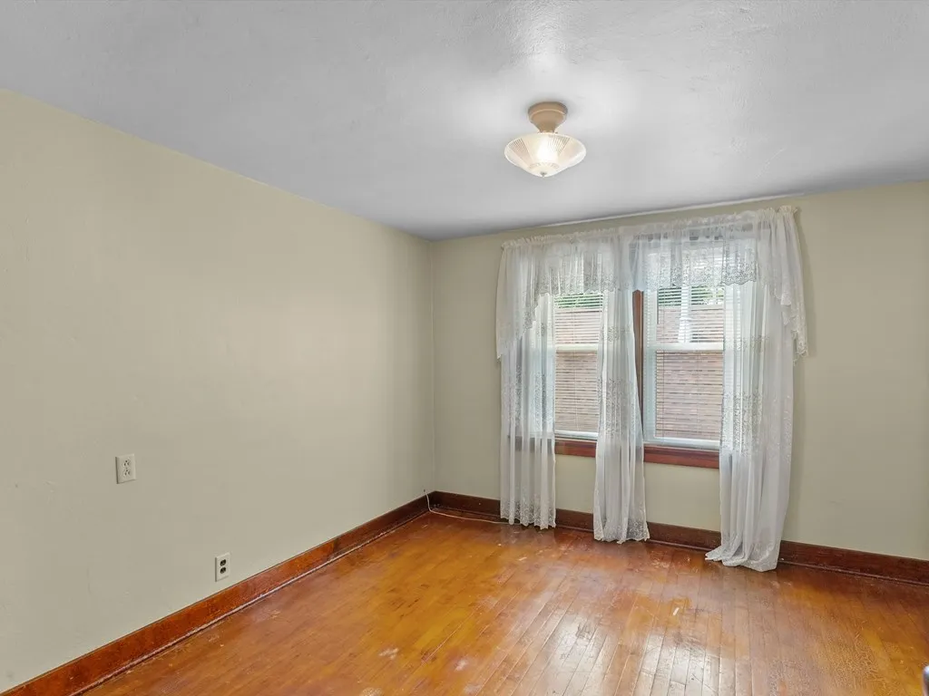216 W Maple St, Sturgeon Bay, Wisconsin 54235, 3 Bedrooms Bedrooms, ,2 BathroomsBathrooms,Inland-Residential,For Sale,W Maple St,144490