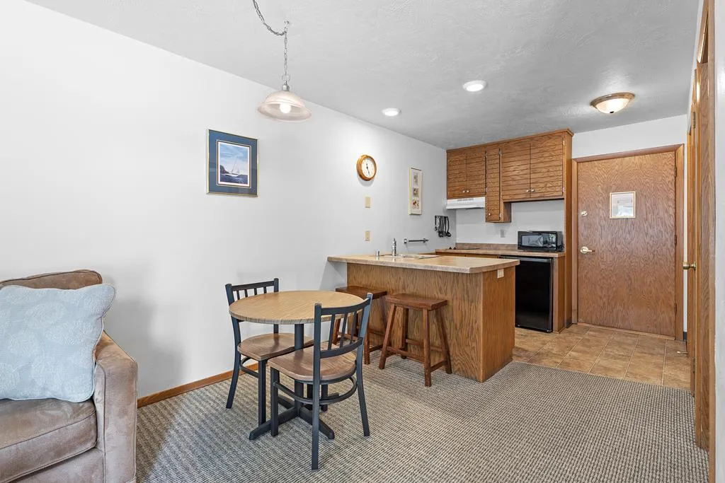 7741 Hwy 42 # 108, Egg Harbor Wi 54209, 1 Bedroom Bedrooms, ,1 BathroomBathrooms,Condominium,For Sale,Hwy 42,143761