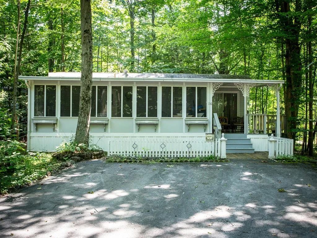 4286 Harbor School Rd # 16, Egg Harbor, Wisconsin 54209, 1 Bedroom Bedrooms, ,1 BathroomBathrooms,Condominium,For Sale,Harbor School Rd,144325