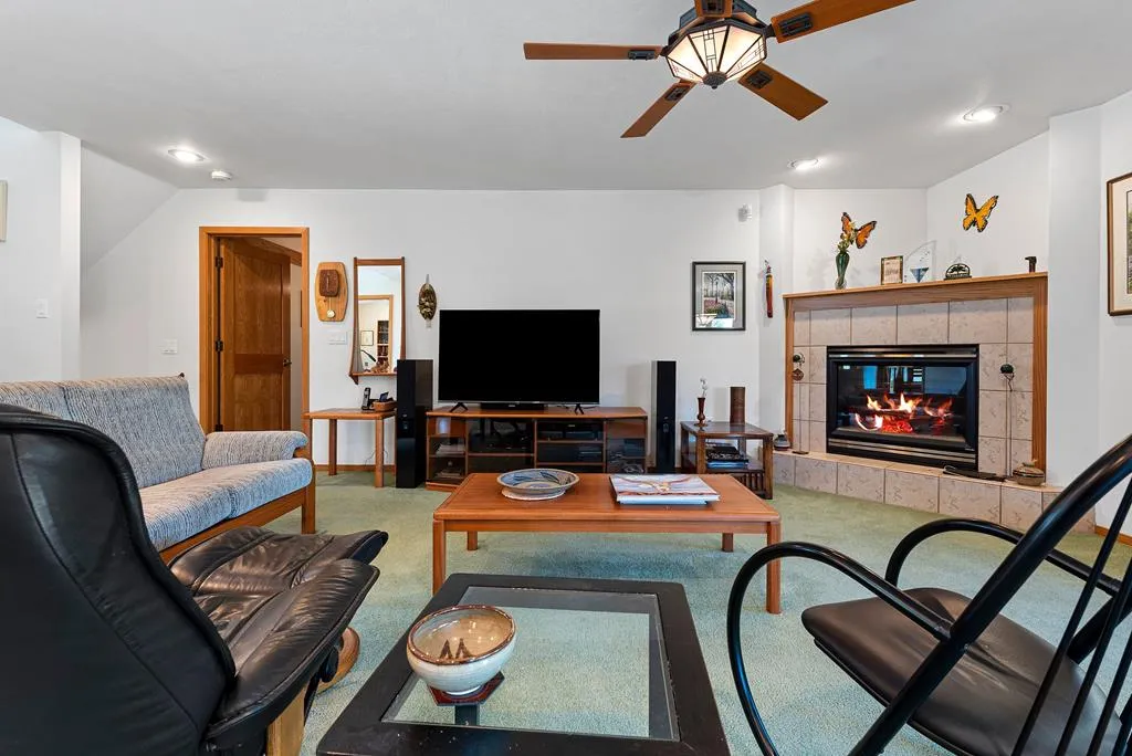 10521 Cherrywood Ct, Sister Bay Wi 54234, 3 Bedrooms Bedrooms, ,5 BathroomsBathrooms,Inland-Residential,For Sale,Cherrywood Ct,142963