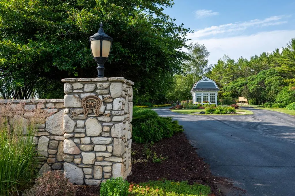 7162 B Ida Red Rd, Egg Harbor Wi 54209, 3 Bedrooms Bedrooms, ,3 BathroomsBathrooms,Condominium,For Sale,Ida Red Rd,138689