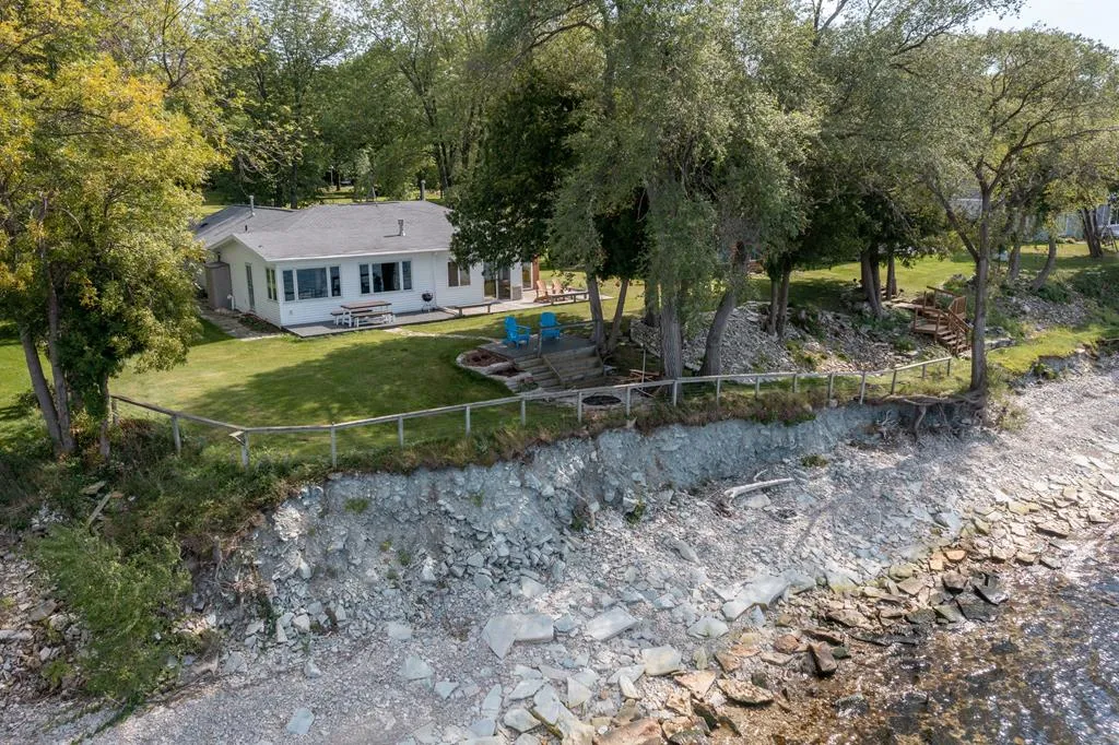 9208a Lime Kiln Ln # A, Sturgeon Bay, Wisconsin 54235, 2 Bedrooms Bedrooms, ,2 BathroomsBathrooms,Condominium,For Sale,Lime Kiln Ln,144559