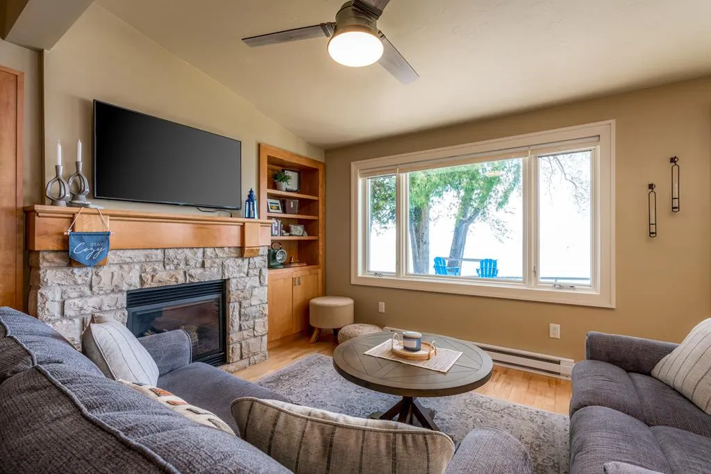 9208a Lime Kiln Ln # A, Sturgeon Bay, Wisconsin 54235, 2 Bedrooms Bedrooms, ,2 BathroomsBathrooms,Condominium,For Sale,Lime Kiln Ln,144559