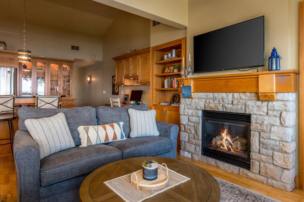 9208a Lime Kiln Ln # A, Sturgeon Bay, Wisconsin 54235, 2 Bedrooms Bedrooms, ,2 BathroomsBathrooms,Condominium,For Sale,Lime Kiln Ln,144559