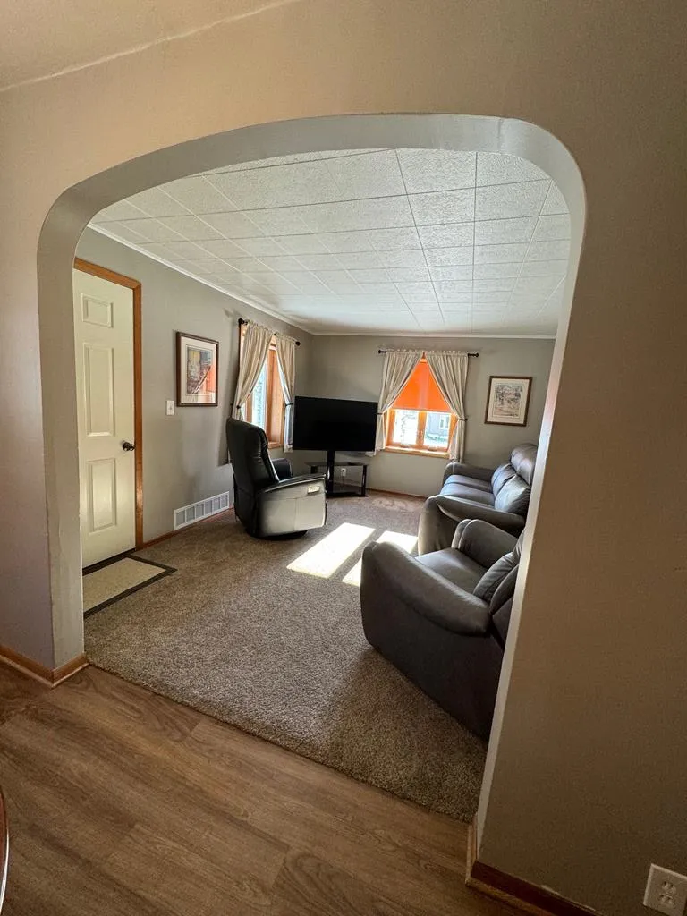 231 S 9th Ave, Sturgeon Bay Wi 54235, 4 Bedrooms Bedrooms, ,2 BathroomsBathrooms,Inland-Residential,For Sale,S 9th Ave,141296
