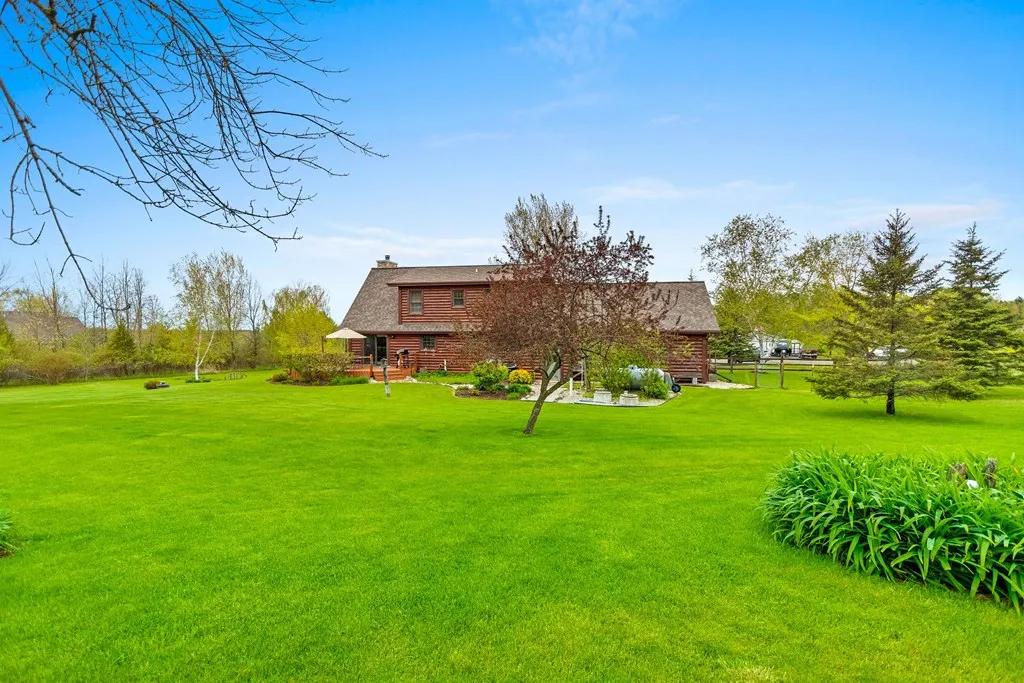 7033 Overlook Terrace, Sturgeon Bay, Wisconsin 54235, 3 Bedrooms Bedrooms, ,2 BathroomsBathrooms,Inland-Residential,For Sale,Overlook Terrace,144009