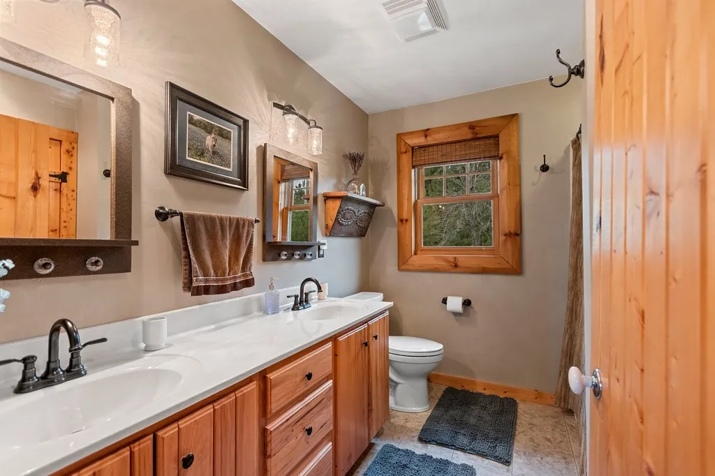 7033 Overlook Terrace, Sturgeon Bay, Wisconsin 54235, 3 Bedrooms Bedrooms, ,2 BathroomsBathrooms,Inland-Residential,For Sale,Overlook Terrace,144009