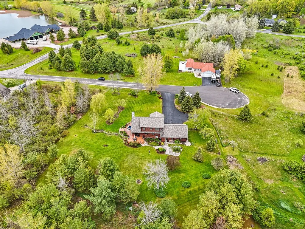 7033 Overlook Terrace, Sturgeon Bay, Wisconsin 54235, 3 Bedrooms Bedrooms, ,2 BathroomsBathrooms,Inland-Residential,For Sale,Overlook Terrace,144009