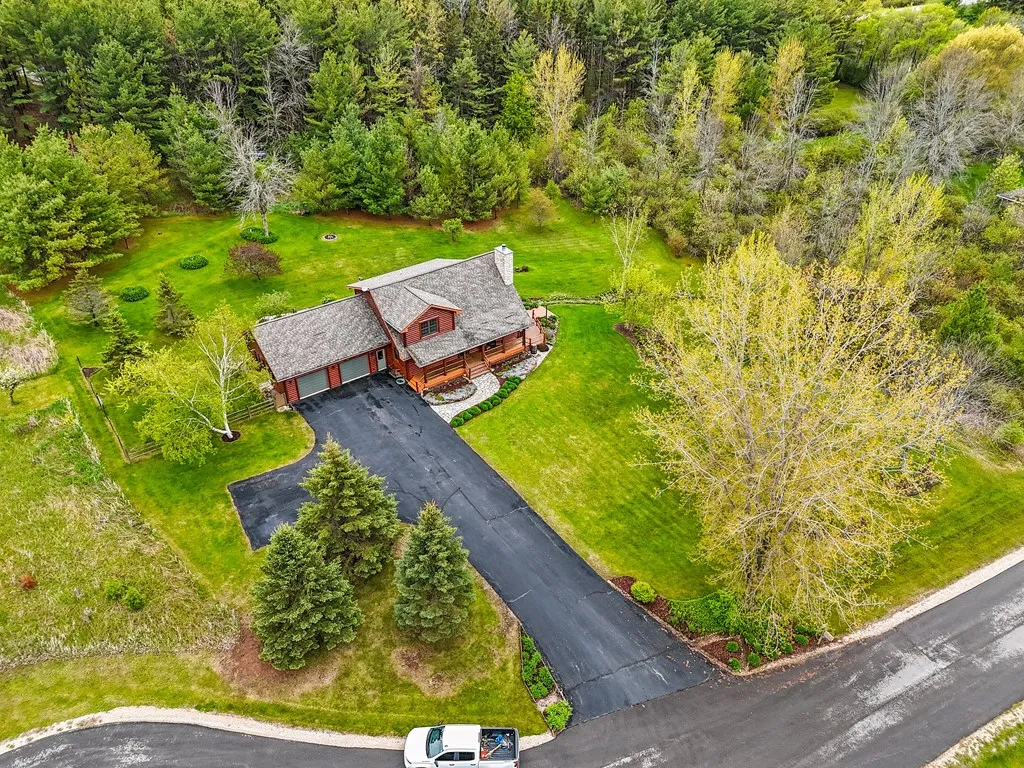 7033 Overlook Terrace, Sturgeon Bay, Wisconsin 54235, 3 Bedrooms Bedrooms, ,2 BathroomsBathrooms,Inland-Residential,For Sale,Overlook Terrace,144009