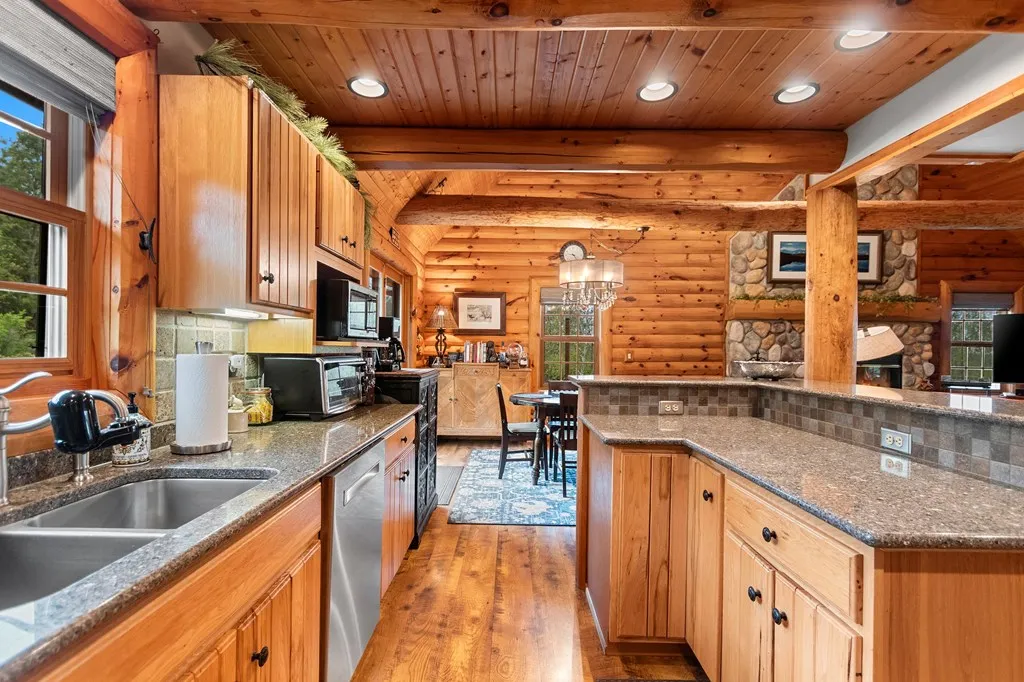 7033 Overlook Terrace, Sturgeon Bay, Wisconsin 54235, 3 Bedrooms Bedrooms, ,2 BathroomsBathrooms,Inland-Residential,For Sale,Overlook Terrace,144009