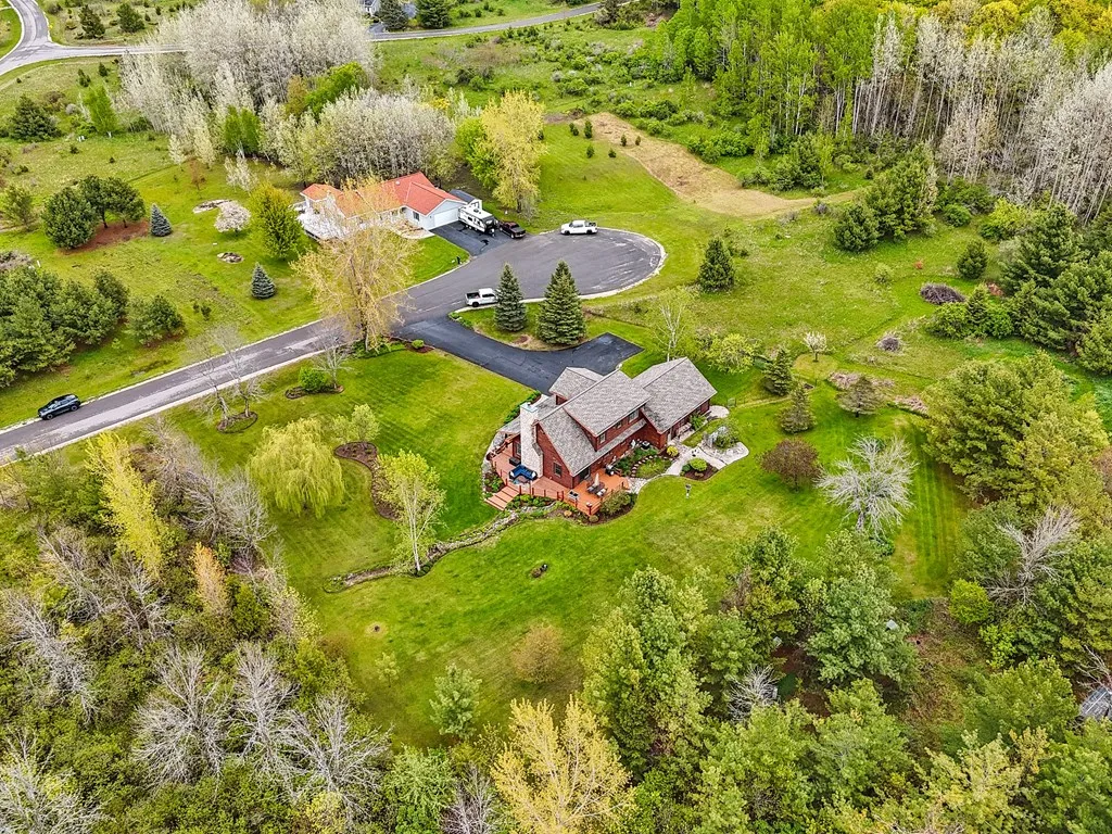 7033 Overlook Terrace, Sturgeon Bay, Wisconsin 54235, 3 Bedrooms Bedrooms, ,2 BathroomsBathrooms,Inland-Residential,For Sale,Overlook Terrace,144009