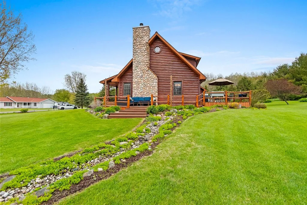 7033 Overlook Terrace, Sturgeon Bay, Wisconsin 54235, 3 Bedrooms Bedrooms, ,2 BathroomsBathrooms,Inland-Residential,For Sale,Overlook Terrace,144009