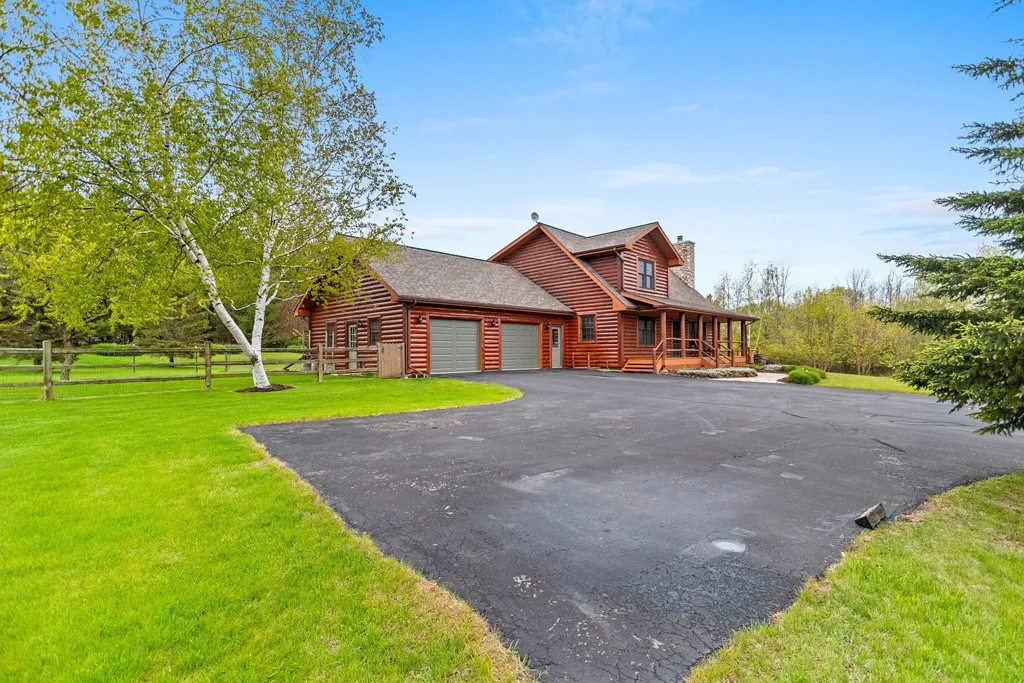 7033 Overlook Terrace, Sturgeon Bay, Wisconsin 54235, 3 Bedrooms Bedrooms, ,2 BathroomsBathrooms,Inland-Residential,For Sale,Overlook Terrace,144009