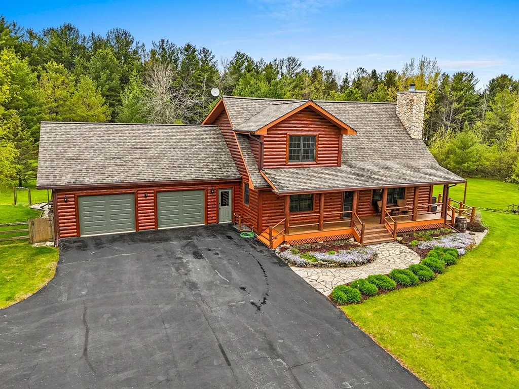 7033 Overlook Terrace, Sturgeon Bay, Wisconsin 54235, 3 Bedrooms Bedrooms, ,2 BathroomsBathrooms,Inland-Residential,For Sale,Overlook Terrace,144009
