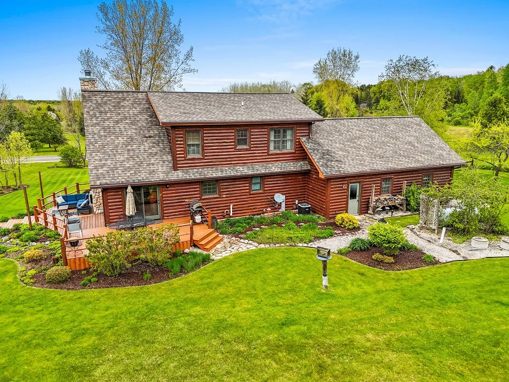 7033 Overlook Terrace, Sturgeon Bay, Wisconsin 54235, 3 Bedrooms Bedrooms, ,2 BathroomsBathrooms,Inland-Residential,For Sale,Overlook Terrace,144009