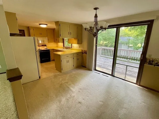 736 Fathom Pl, Sturgeon Bay Wi 54235, 3 Bedrooms Bedrooms, ,1 BathroomBathrooms,Inland-Residential,For Sale,Fathom Pl,141706