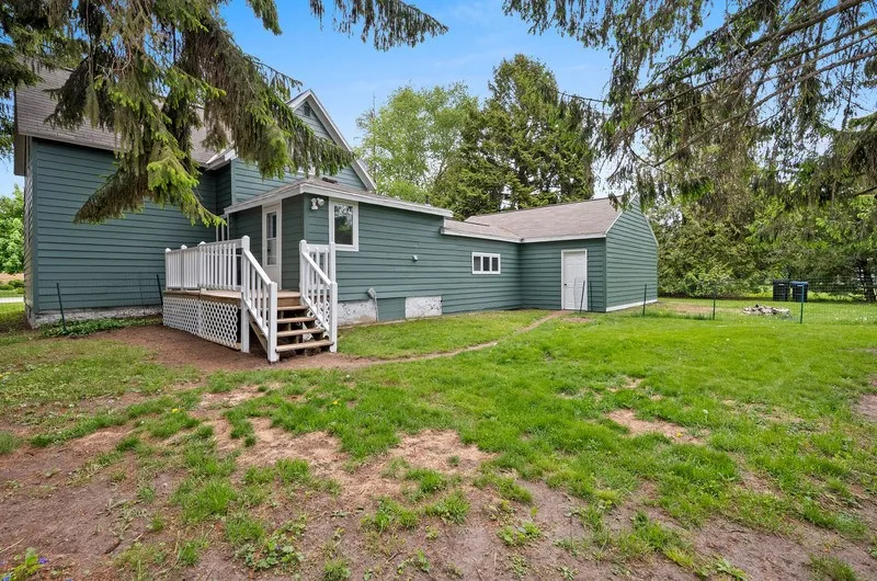 1007 Texas St, Sturgeon Bay, Wisconsin 54235, 3 Bedrooms Bedrooms, ,1 BathroomBathrooms,Inland-Residential,For Sale,Texas St,144017