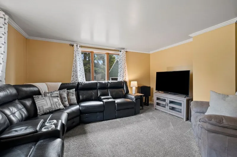 1007 Texas St, Sturgeon Bay, Wisconsin 54235, 3 Bedrooms Bedrooms, ,1 BathroomBathrooms,Inland-Residential,For Sale,Texas St,144017