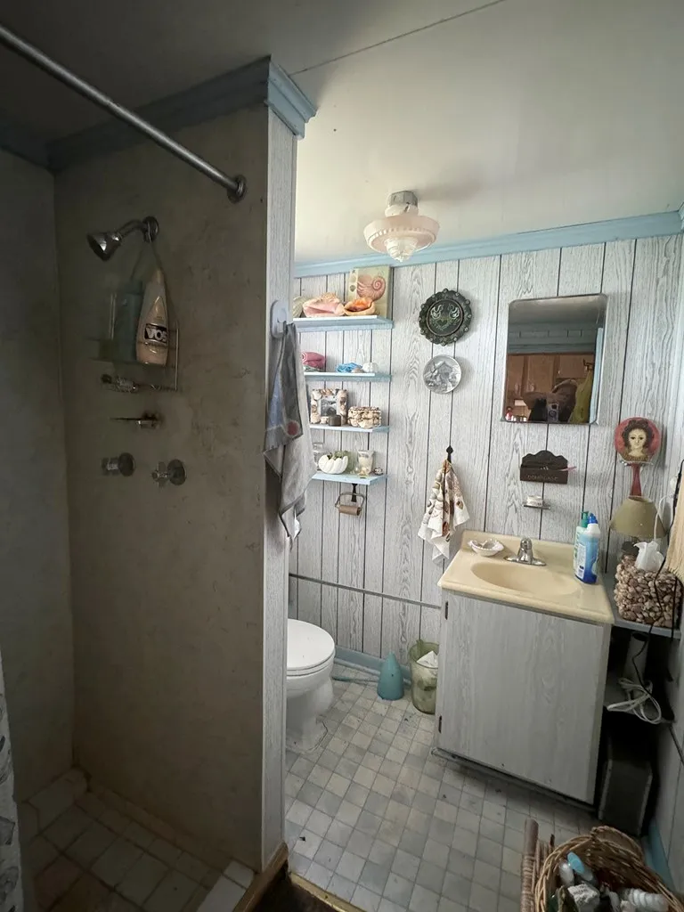 1304 Sunrise Rd, Washington Island Wi 54246, 2 Bedrooms Bedrooms, ,2 BathroomsBathrooms,Waterfront-Residential,For Sale,Sunrise Rd,143102