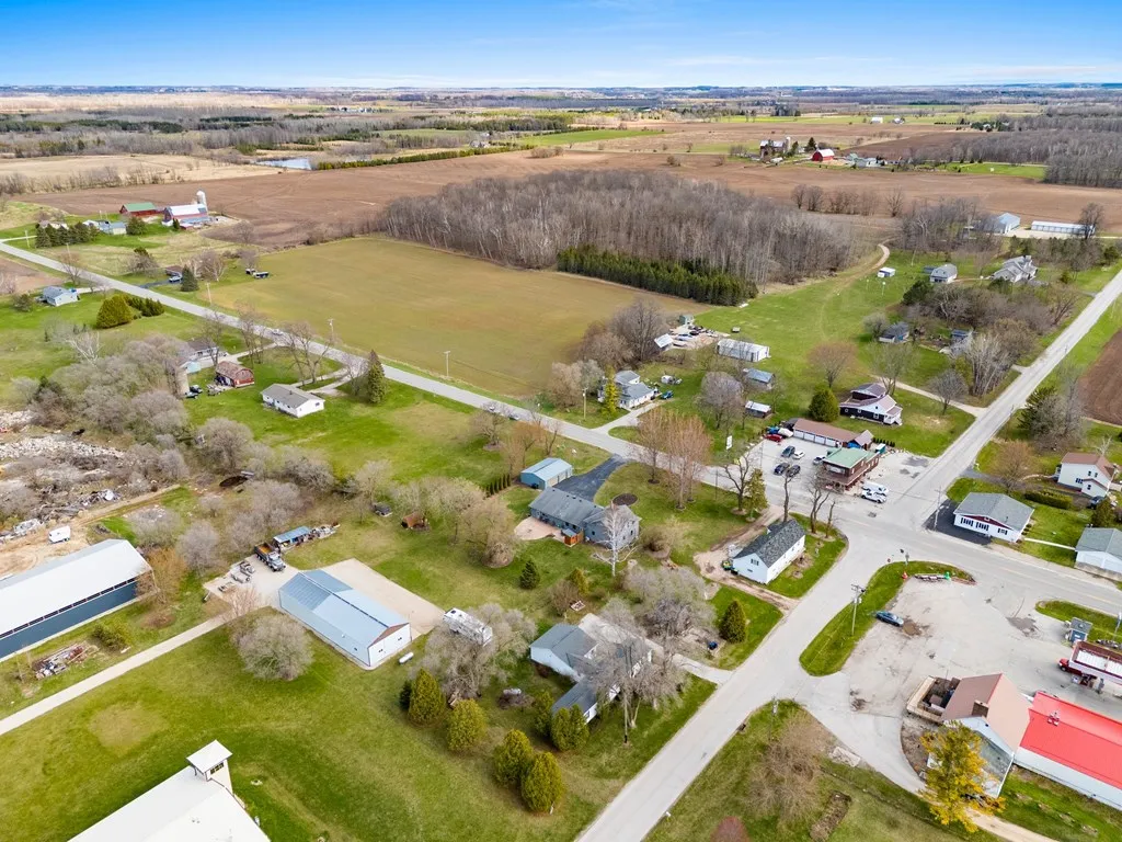 8640 County Rd C, Sturgeon Bay, Wisconsin 54235, 3 Bedrooms Bedrooms, ,3 BathroomsBathrooms,Inland-Residential,For Sale,County Rd C,144006