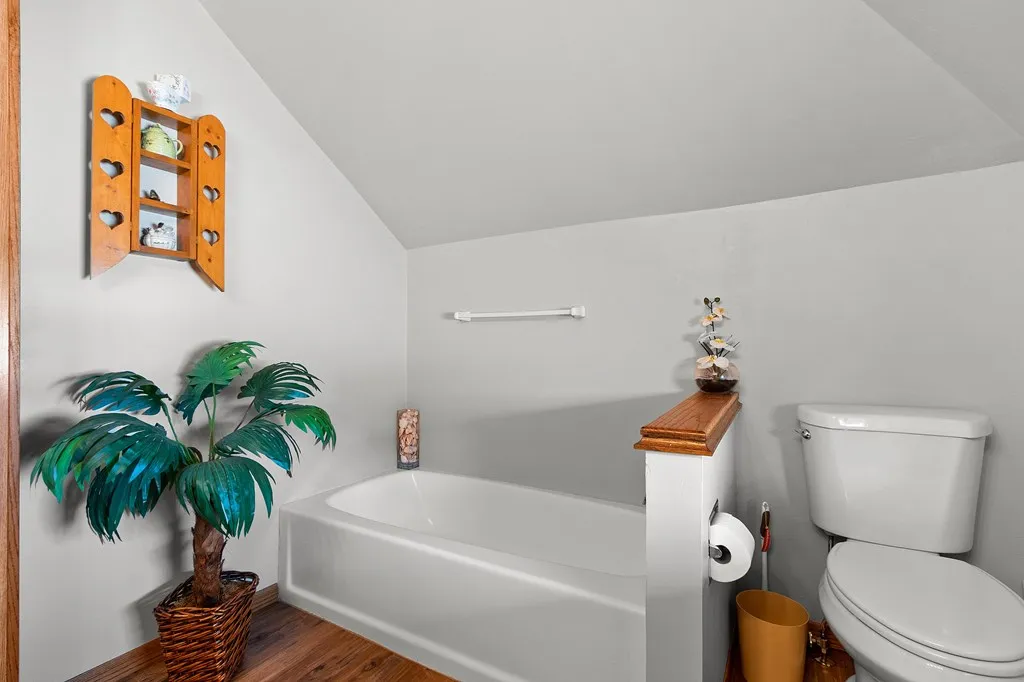 8640 County Rd C, Sturgeon Bay, Wisconsin 54235, 3 Bedrooms Bedrooms, ,3 BathroomsBathrooms,Inland-Residential,For Sale,County Rd C,144006