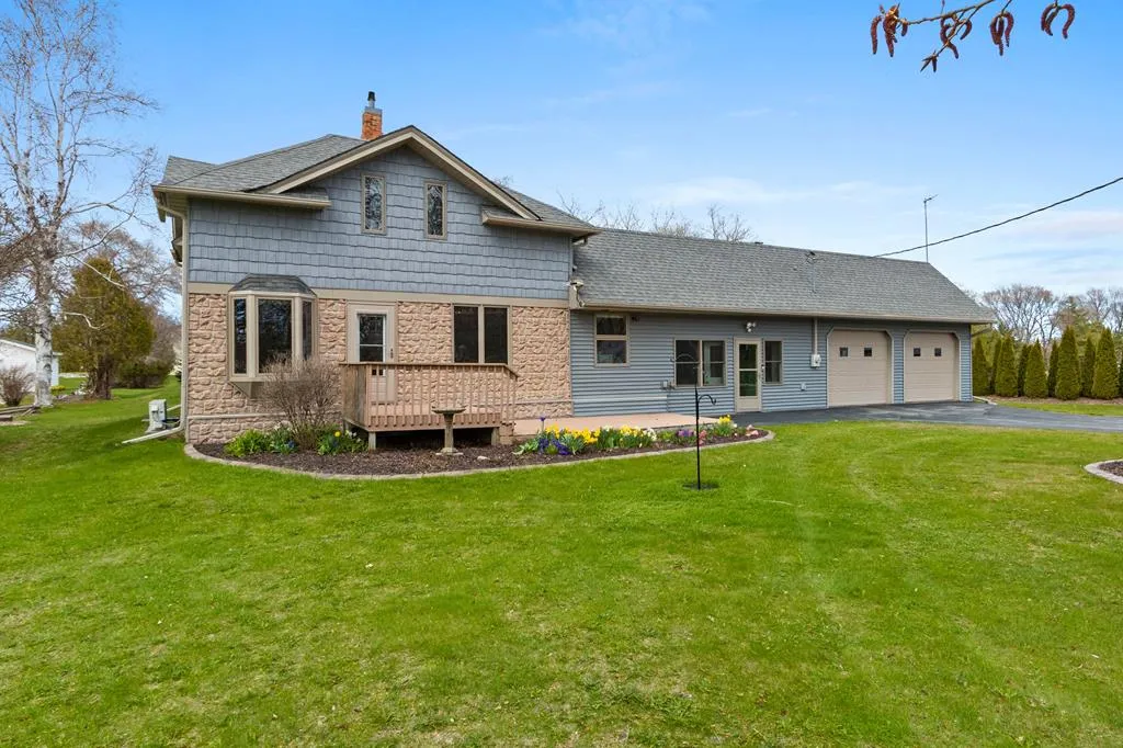 8640 County Rd C, Sturgeon Bay, Wisconsin 54235, 3 Bedrooms Bedrooms, ,3 BathroomsBathrooms,Inland-Residential,For Sale,County Rd C,144006