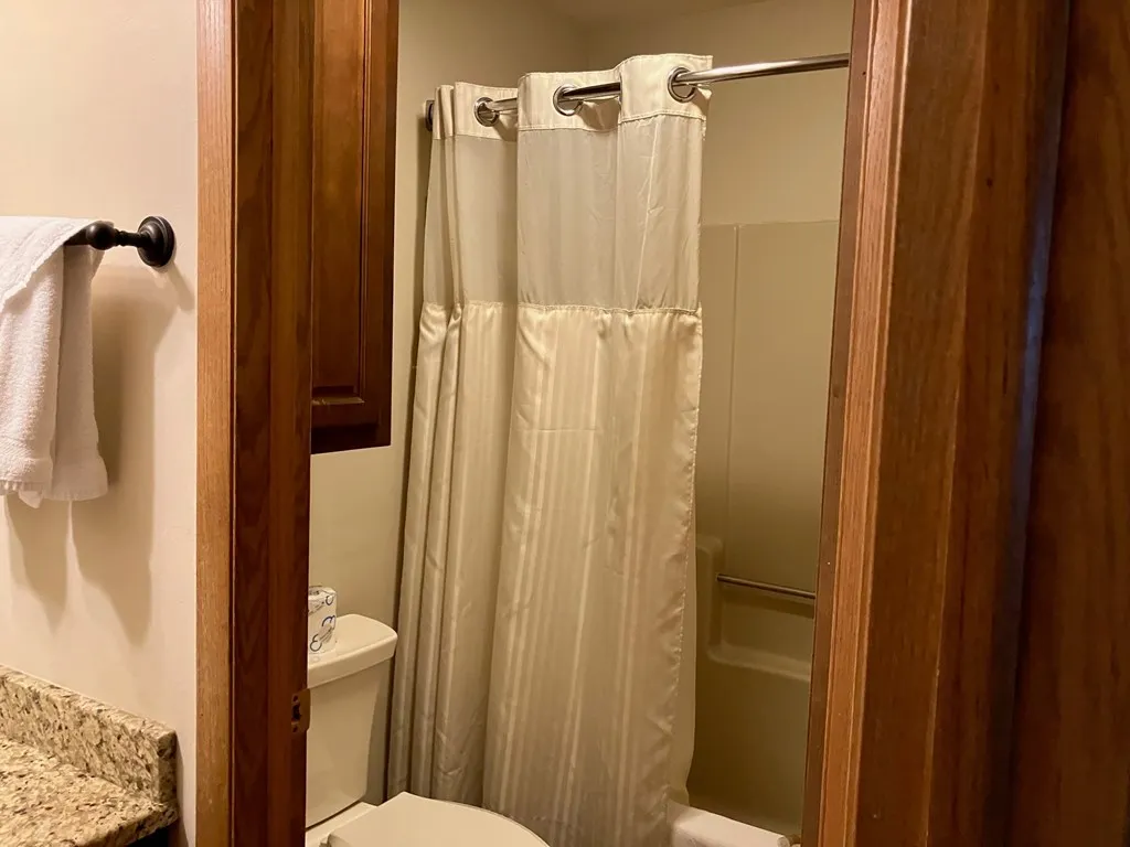 4908 Landmark Cir # 1321, Egg Harbor, Wisconsin 54209, 2 Bedrooms Bedrooms, ,1 BathroomBathrooms,Condominium,For Sale,Landmark Cir,144543