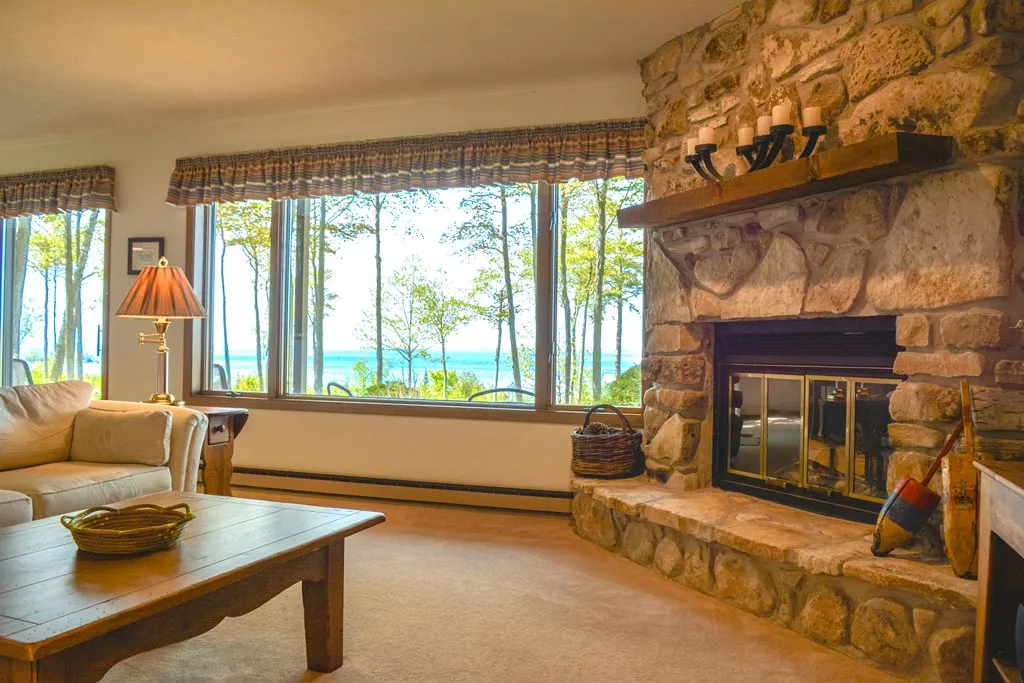 4756 Fox Point Rd # 411, Egg Harbor, Wisconsin 54209, 3 Bedrooms Bedrooms, ,2 BathroomsBathrooms,Condominium,For Sale,Fox Point Rd,143974