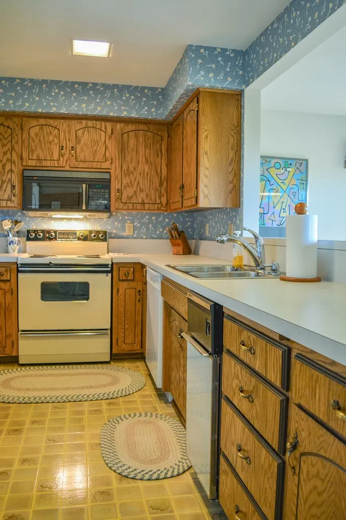 4756 Fox Point Rd # 411, Egg Harbor, Wisconsin 54209, 3 Bedrooms Bedrooms, ,2 BathroomsBathrooms,Condominium,For Sale,Fox Point Rd,143974