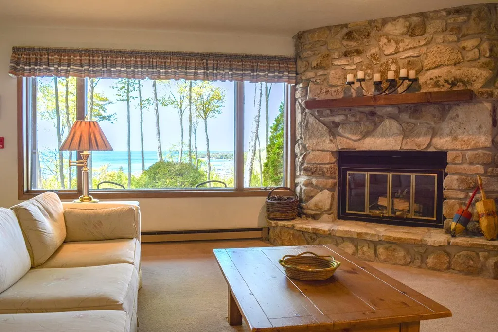 4756 Fox Point Rd # 411, Egg Harbor, Wisconsin 54209, 3 Bedrooms Bedrooms, ,2 BathroomsBathrooms,Condominium,For Sale,Fox Point Rd,143974