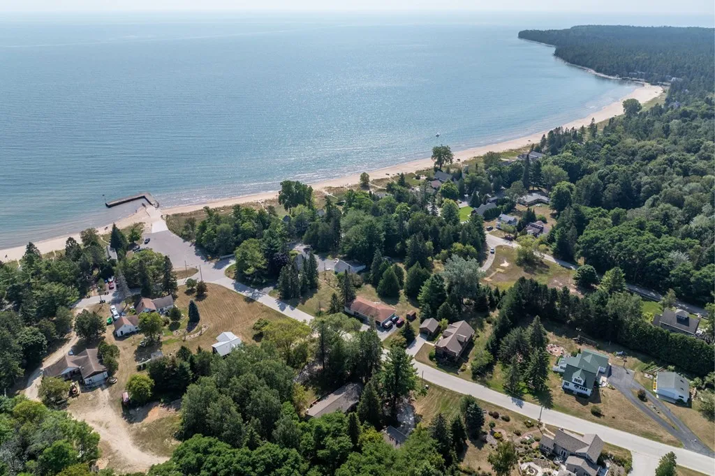 3800 E Whitefish Bay Rd, Sturgeon Bay Wi 54235, 3 Bedrooms Bedrooms, ,2 BathroomsBathrooms,Inland-Residential,For Sale,E Whitefish Bay Rd,143151