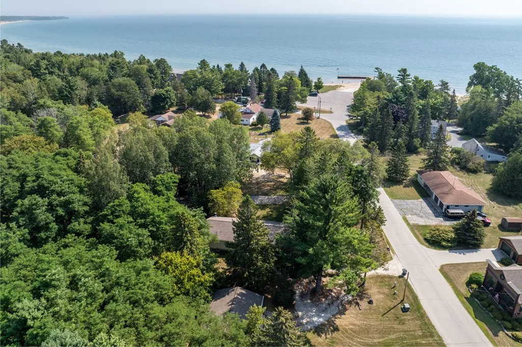 3800 E Whitefish Bay Rd, Sturgeon Bay Wi 54235, 3 Bedrooms Bedrooms, ,2 BathroomsBathrooms,Inland-Residential,For Sale,E Whitefish Bay Rd,143151