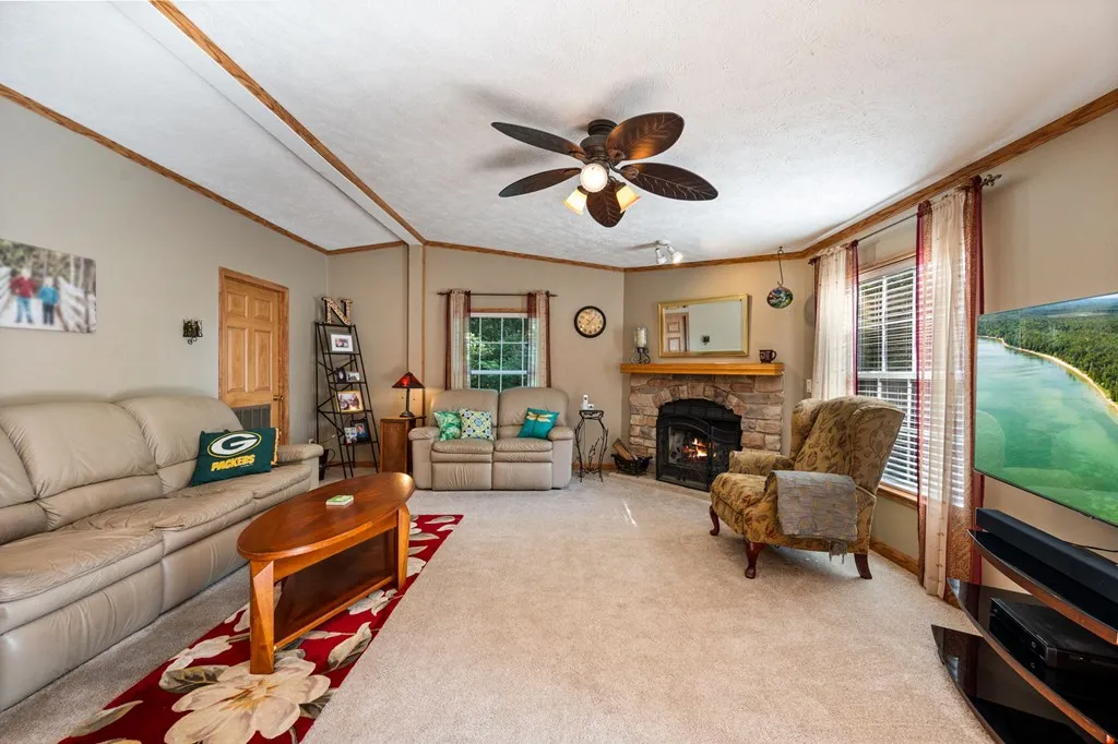 3800 E Whitefish Bay Rd, Sturgeon Bay Wi 54235, 3 Bedrooms Bedrooms, ,2 BathroomsBathrooms,Inland-Residential,For Sale,E Whitefish Bay Rd,143151