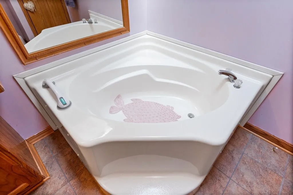 3800 E Whitefish Bay Rd, Sturgeon Bay Wi 54235, 3 Bedrooms Bedrooms, ,2 BathroomsBathrooms,Inland-Residential,For Sale,E Whitefish Bay Rd,143151