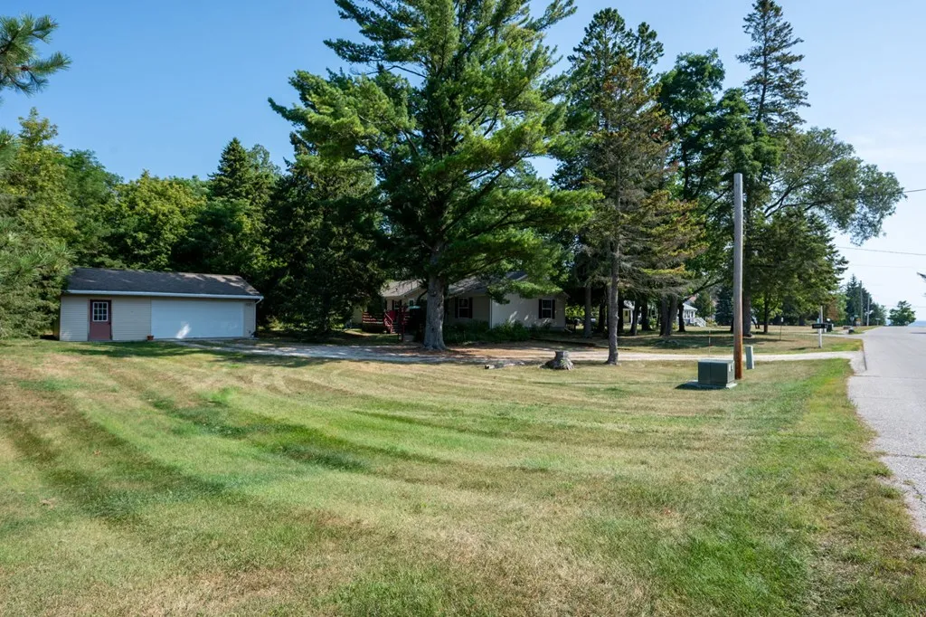 3800 E Whitefish Bay Rd, Sturgeon Bay Wi 54235, 3 Bedrooms Bedrooms, ,2 BathroomsBathrooms,Inland-Residential,For Sale,E Whitefish Bay Rd,143151