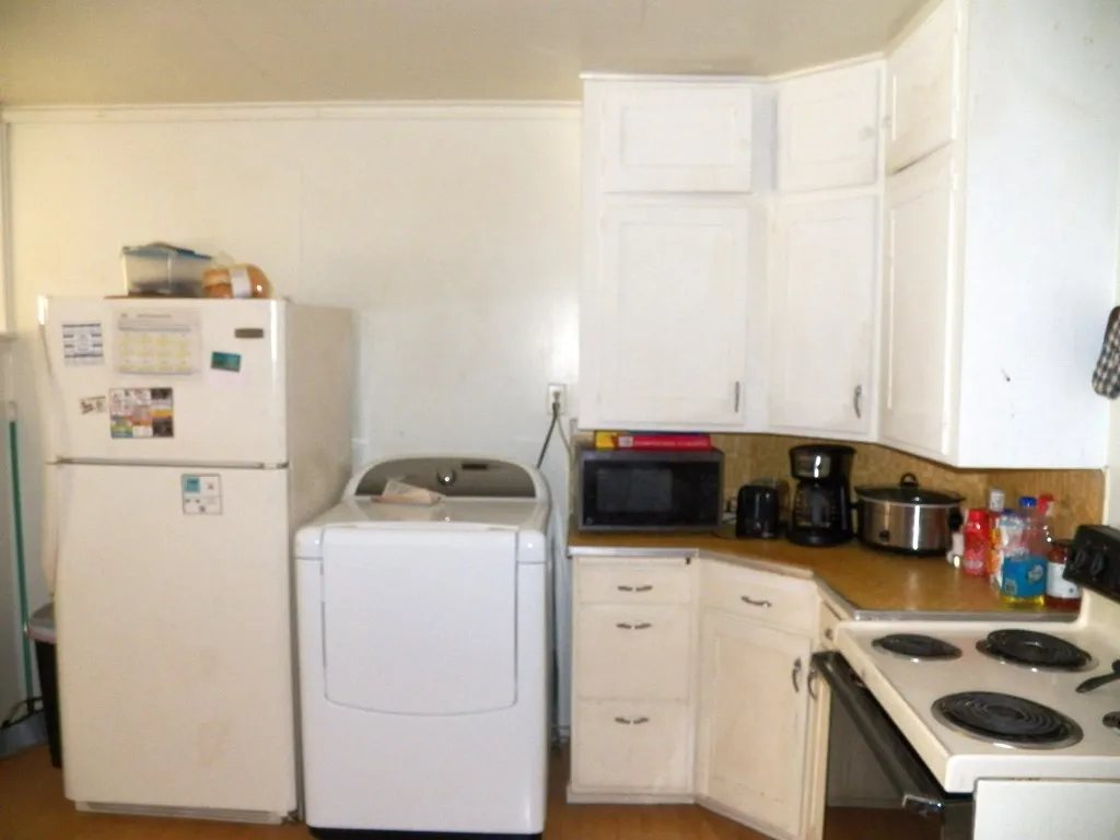 914 N 6th Ave, Sturgeon Bay, Wisconsin 54235, 3 Bedrooms Bedrooms, ,1 BathroomBathrooms,Inland-Residential,For Sale,N 6th Pl,144138