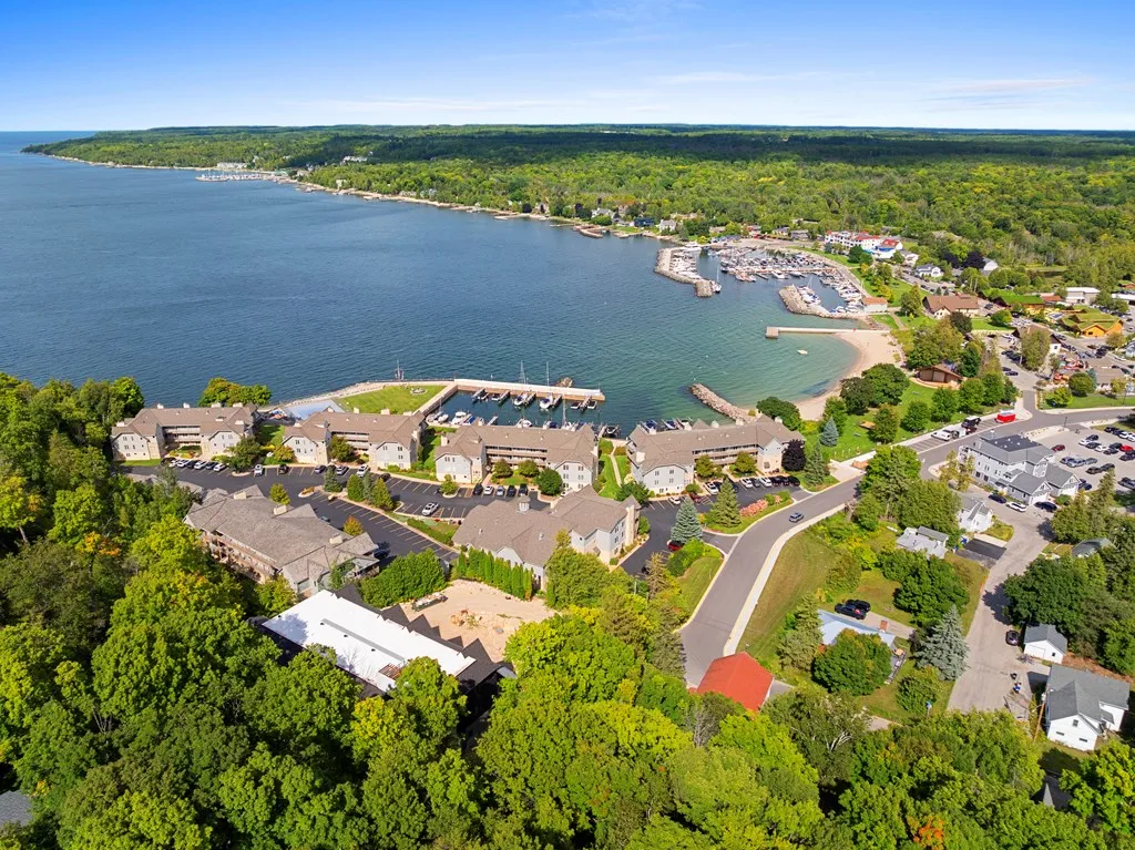 2399 Maple Dr # 204, Sister Bay Wi 54234, 1 Bedroom Bedrooms, ,1 BathroomBathrooms,Condominium,For Sale,Maple Dr,143825