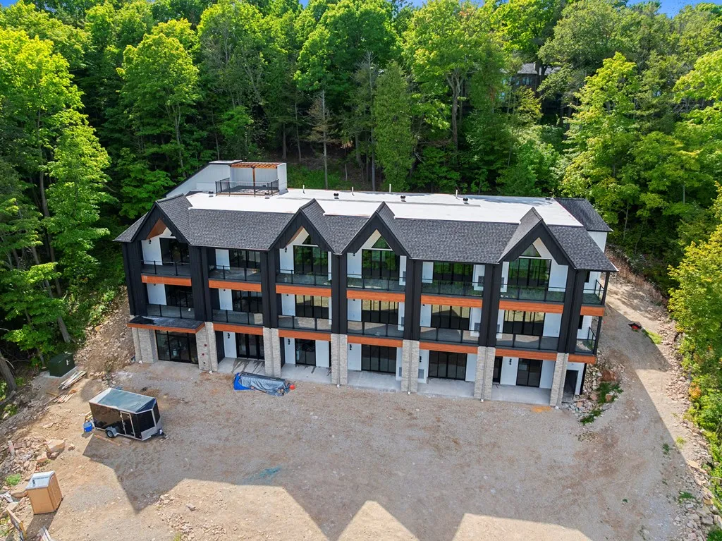 2399 Maple Dr # 204, Sister Bay Wi 54234, 1 Bedroom Bedrooms, ,1 BathroomBathrooms,Condominium,For Sale,Maple Dr,143825