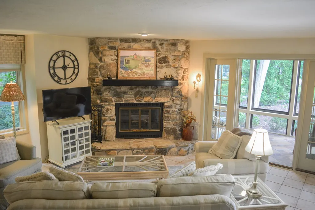 4220 Hidden Harbor Ln # 1, Fish Creek, Wisconsin 54212, 2 Bedrooms Bedrooms, ,2 BathroomsBathrooms,Condominium,For Sale,Hidden Harbor Ln,144357