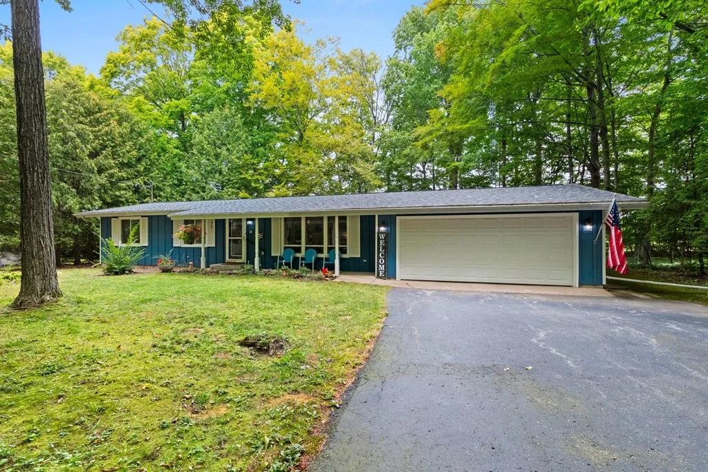 5064 Alpen Ln, Egg Harbor Wi 54209, 3 Bedrooms Bedrooms, ,2 BathroomsBathrooms,Inland-Residential,For Sale,Alpen Ln,143088