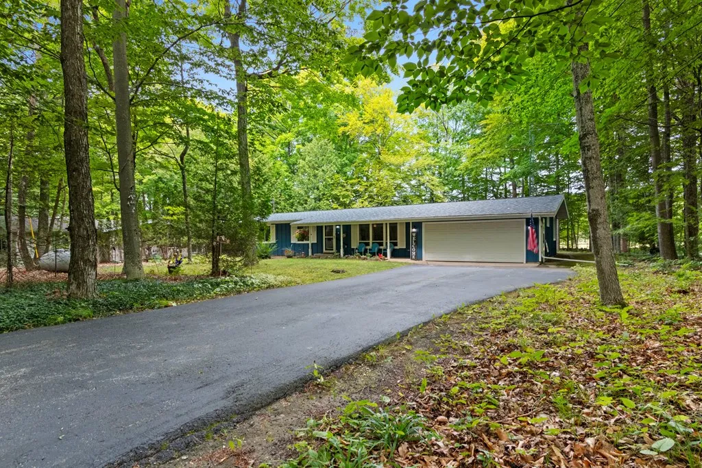 5064 Alpen Ln, Egg Harbor Wi 54209, 3 Bedrooms Bedrooms, ,2 BathroomsBathrooms,Inland-Residential,For Sale,Alpen Ln,143088