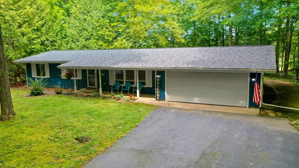 5064 Alpen Ln, Egg Harbor Wi 54209, 3 Bedrooms Bedrooms, ,2 BathroomsBathrooms,Inland-Residential,For Sale,Alpen Ln,143088