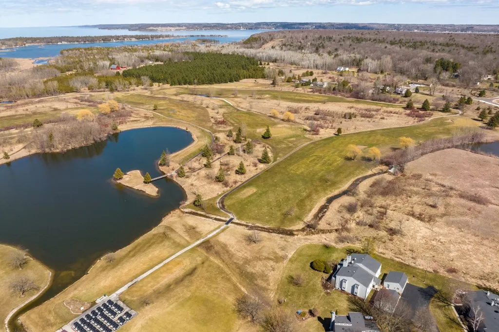 4064 Golf Valley Dr, Sturgeon Bay Wi 54235, 2 Bedrooms Bedrooms, ,1 BathroomBathrooms,Condominium,For Sale,Golf Valley Dr,141530